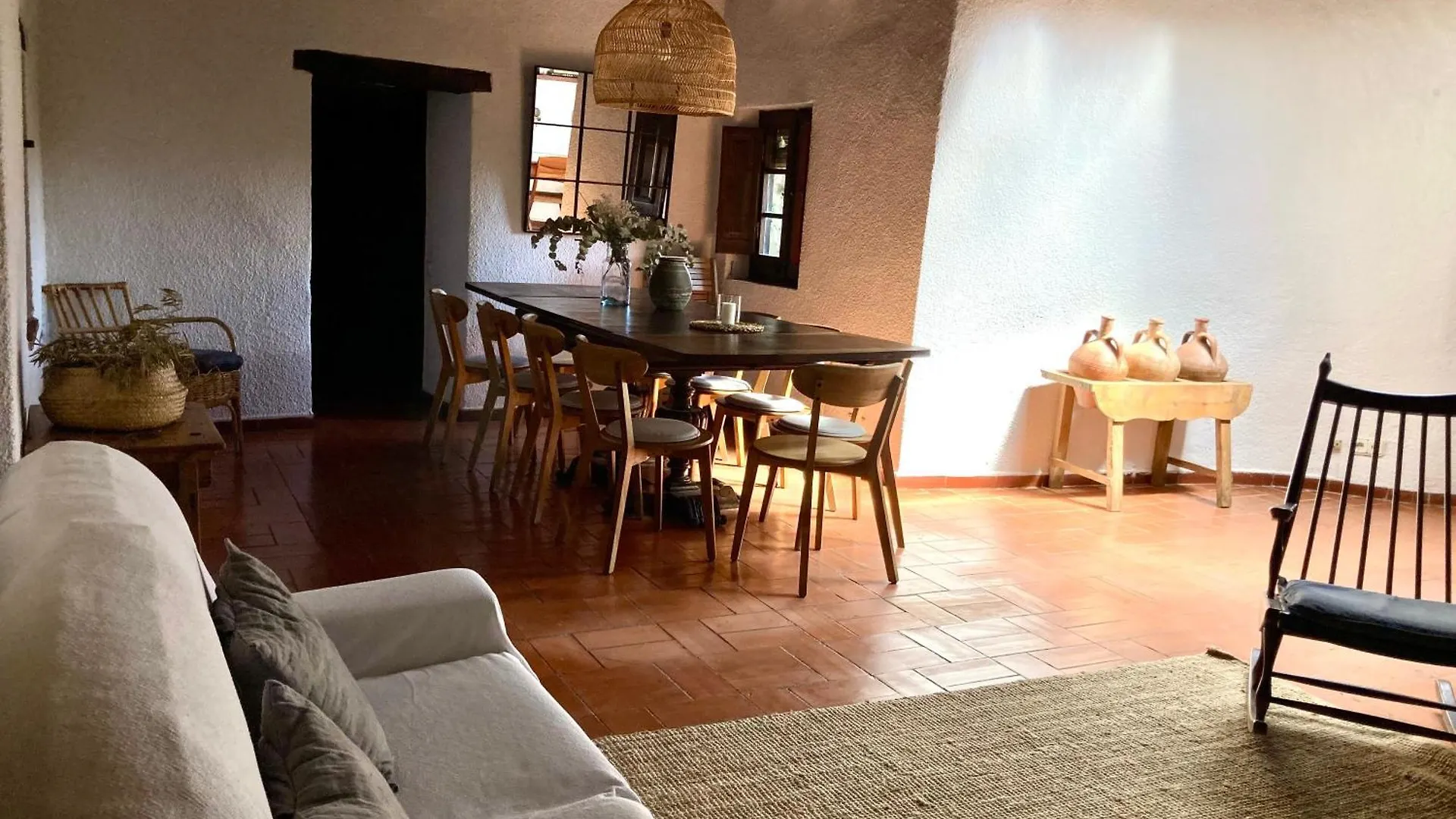 فيلة Els Racons Del Fort Castle Hosting Up To 18 People Capmany